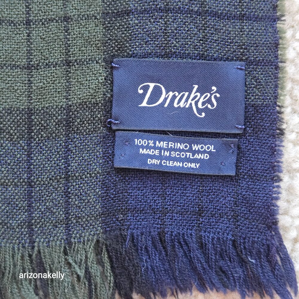 Drake's Merino Wool Blackwatch Plaid Woven Scarf - Picture 4 of 12